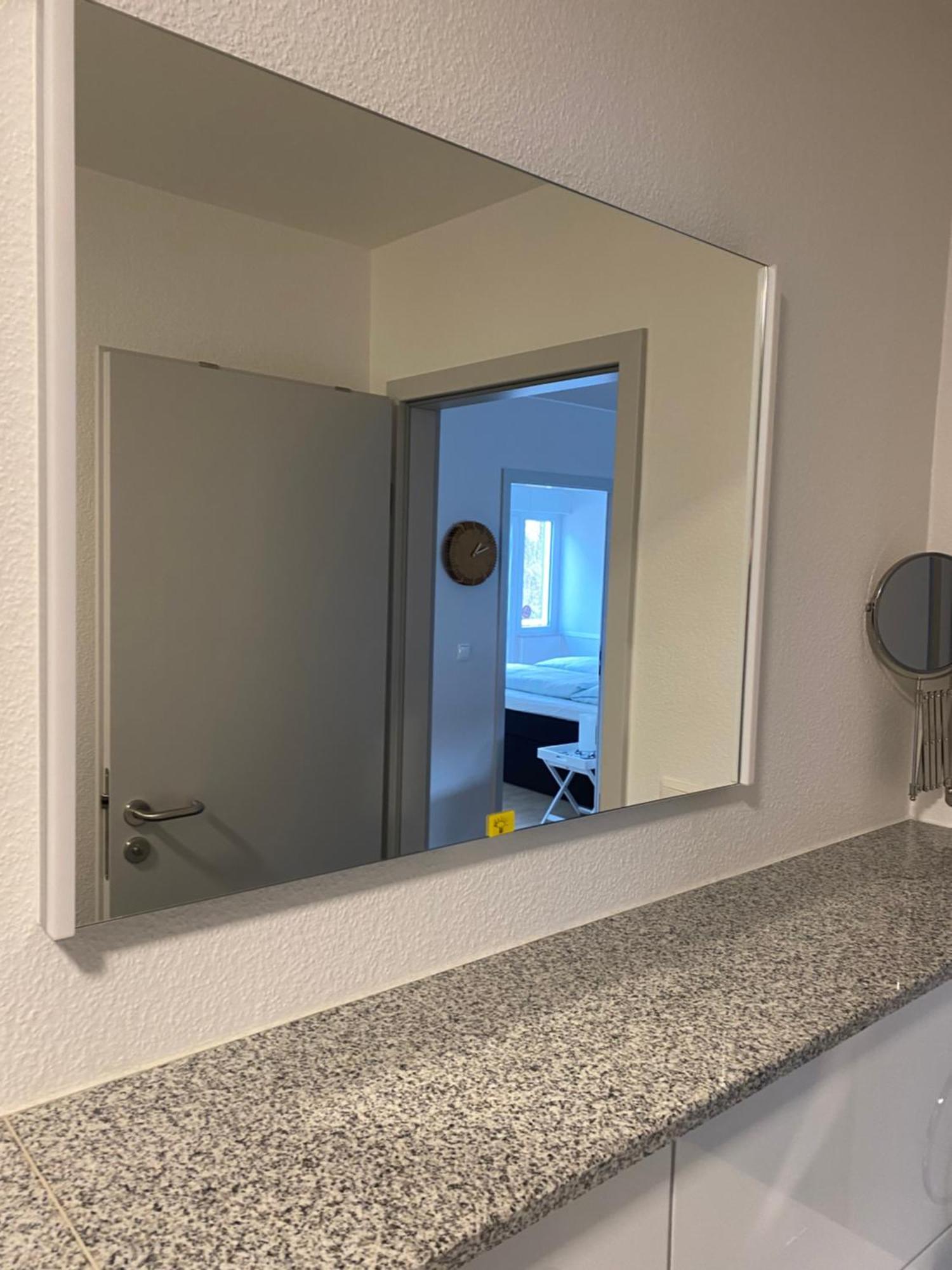 Naturnahe Schoene Neu Gestaltete Ferienwohnung Wurselen Exterior photo